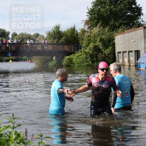 31.08.2025 - Elbe Triathlon Hamburg Luisa Fischer http://msf.ph/oto/8685337 31.08.2025 10:35:47 Schwimmen 1289 meine-sportfotos.de