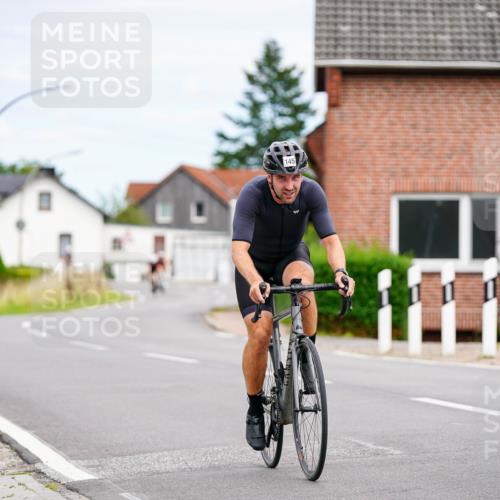 31.08.2025 - Elbe Triathlon Hamburg Michael Burmester http://msf.ph/oto/8685915 31.08.2025 14:14:28 Radfahren  meine-sportfotos.de