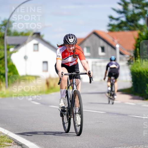31.08.2025 - Elbe Triathlon Hamburg Michael Burmester http://msf.ph/oto/8686749 31.08.2025 14:44:13 Radfahren 145 meine-sportfotos.de
