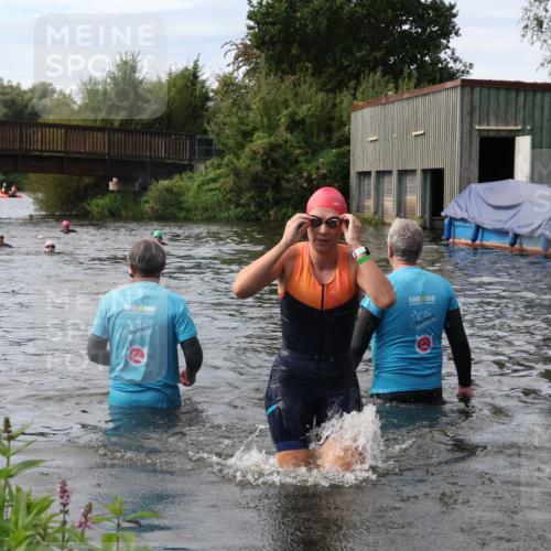 31.08.2025 - Elbe Triathlon Hamburg Luisa Fischer http://msf.ph/oto/8687090 31.08.2025 10:52:43 Schwimmen 1587 meine-sportfotos.de