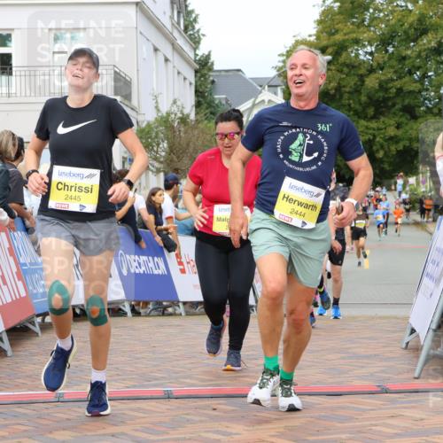 31.08.2025 - 21. Blankeneser Heldenlauf Strokosch-Dieckow http://msf.ph/oto/8687589 31.08.2025 10:30:15 Ziel 2445, 2444, 2616, 2253, 2226, 2588, 2731, 2543 meine-sportfotos.de