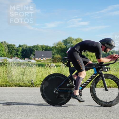 31.08.2025 - Elbe Triathlon Hamburg Michael Burmester http://msf.ph/oto/8687980 31.08.2025 08:36:22 Radfahren 206, 224, 243 meine-sportfotos.de