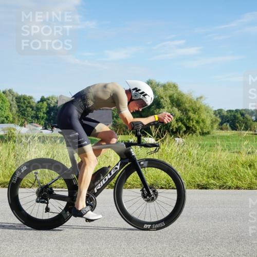 31.08.2025 - Elbe Triathlon Hamburg Michael Burmester http://msf.ph/oto/8687987 31.08.2025 08:37:28 Radfahren 205 meine-sportfotos.de