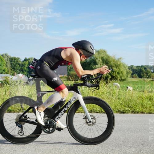 31.08.2025 - Elbe Triathlon Hamburg Michael Burmester http://msf.ph/oto/8687991 31.08.2025 08:38:03 Radfahren 186 meine-sportfotos.de