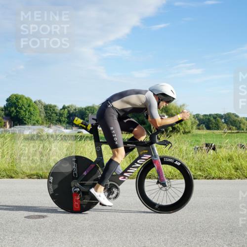 31.08.2025 - Elbe Triathlon Hamburg Michael Burmester http://msf.ph/oto/8688043 31.08.2025 08:41:40 Radfahren 225, 227 meine-sportfotos.de