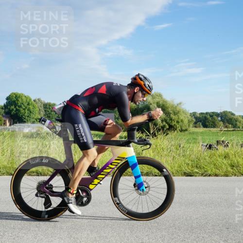 31.08.2025 - Elbe Triathlon Hamburg Michael Burmester http://msf.ph/oto/8688054 31.08.2025 08:42:20 Radfahren 166, 237 meine-sportfotos.de