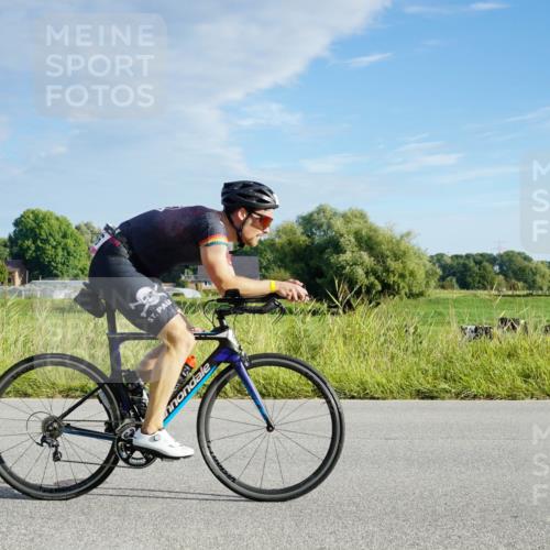 31.08.2025 - Elbe Triathlon Hamburg Michael Burmester http://msf.ph/oto/8688057 31.08.2025 08:42:24 Radfahren 166 meine-sportfotos.de