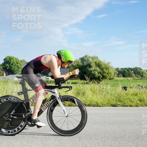 31.08.2025 - Elbe Triathlon Hamburg Michael Burmester http://msf.ph/oto/8688066 31.08.2025 08:43:01 Radfahren 185 meine-sportfotos.de