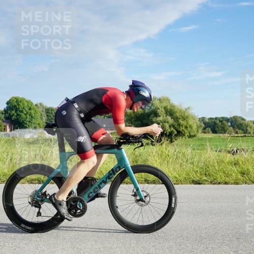 31.08.2025 - Elbe Triathlon Hamburg Michael Burmester http://msf.ph/oto/8688088 31.08.2025 08:44:30 Radfahren 193 meine-sportfotos.de