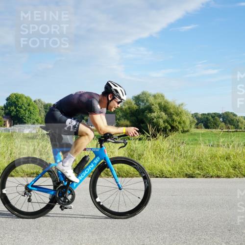 31.08.2025 - Elbe Triathlon Hamburg Michael Burmester http://msf.ph/oto/8688095 31.08.2025 08:45:16 Radfahren 168, 175 meine-sportfotos.de