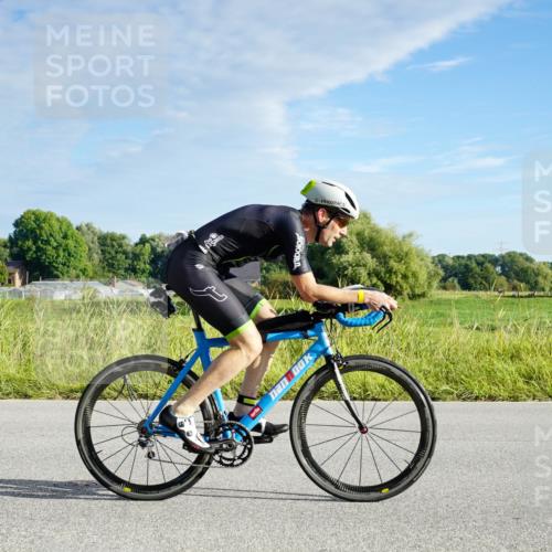 31.08.2025 - Elbe Triathlon Hamburg Michael Burmester http://msf.ph/oto/8688114 31.08.2025 08:46:37 Radfahren 233, 355 meine-sportfotos.de