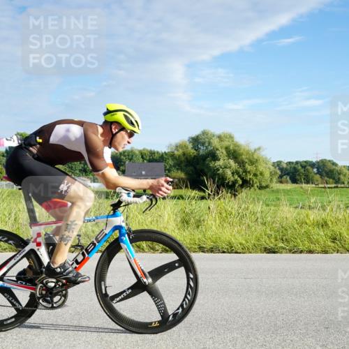 31.08.2025 - Elbe Triathlon Hamburg Michael Burmester http://msf.ph/oto/8688117 31.08.2025 08:47:04 Radfahren 176 meine-sportfotos.de