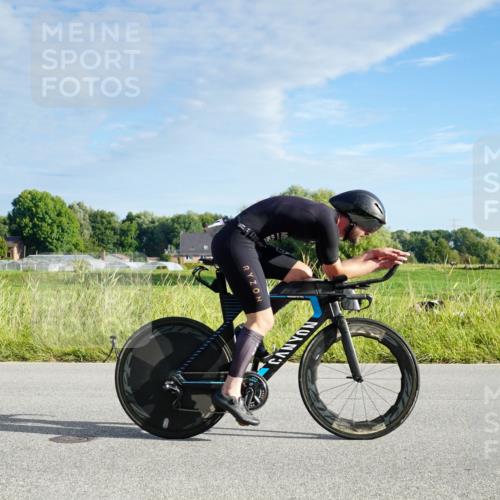 31.08.2025 - Elbe Triathlon Hamburg Michael Burmester http://msf.ph/oto/8688141 31.08.2025 08:48:17 Radfahren 170, 224 meine-sportfotos.de