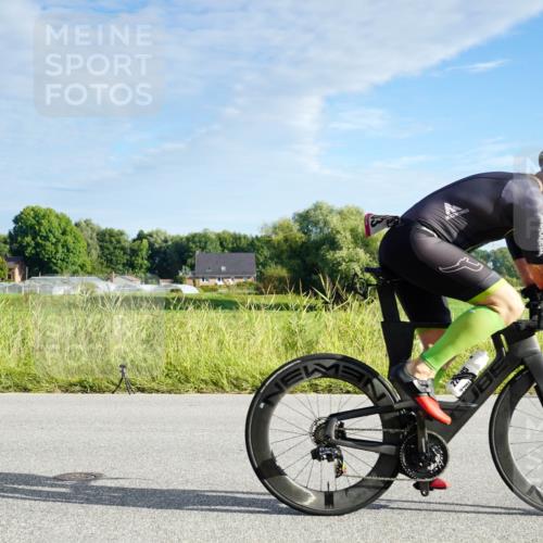 31.08.2025 - Elbe Triathlon Hamburg Michael Burmester http://msf.ph/oto/8688154 31.08.2025 08:49:08 Radfahren 245, 345, 363 meine-sportfotos.de