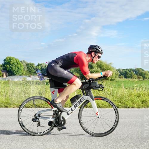 31.08.2025 - Elbe Triathlon Hamburg Michael Burmester http://msf.ph/oto/8688202 31.08.2025 08:51:49 Radfahren 209, 238, 332, 364 meine-sportfotos.de