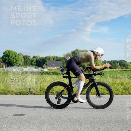 31.08.2025 - Elbe Triathlon Hamburg Michael Burmester http://msf.ph/oto/8688236 31.08.2025 08:53:29 Radfahren 189, 196, 219, 225, 272, 314, 340, 344, 381 meine-sportfotos.de