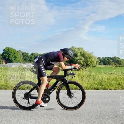 31.08.2025 - Elbe Triathlon Hamburg Michael Burmester http://msf.ph/oto/8688267 31.08.2025 08:54:14 Radfahren 187, 208, 211, 257, 325, 375 meine-sportfotos.de