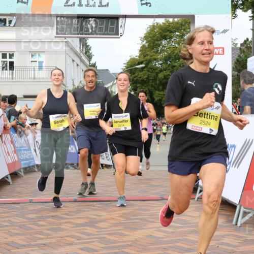 31.08.2025 - 21. Blankeneser Heldenlauf Strokosch-Dieckow http://msf.ph/oto/8688270 31.08.2025 10:34:52 Ziel 2524, 2244, 2214, 2215, 2655, 2488, 2548, 2549, 2438, 2439, 2441, 2442, 2048 meine-sportfotos.de