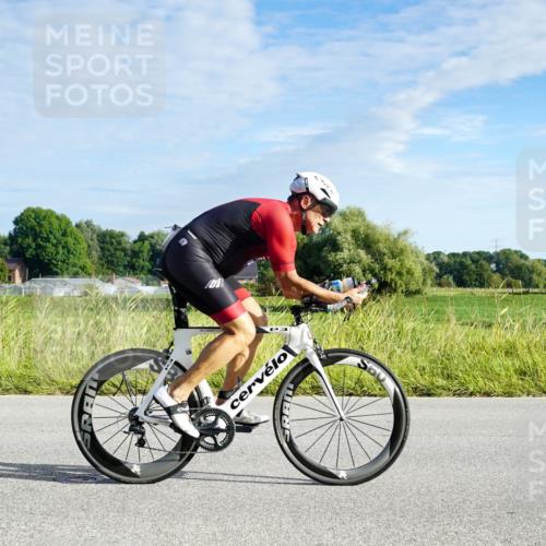 31.08.2025 - Elbe Triathlon Hamburg Michael Burmester http://msf.ph/oto/8688310 31.08.2025 08:55:51 Radfahren 279, 331 meine-sportfotos.de
