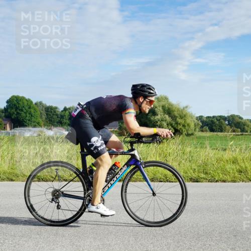 31.08.2025 - Elbe Triathlon Hamburg Michael Burmester http://msf.ph/oto/8688313 31.08.2025 08:56:02 Radfahren 166, 313 meine-sportfotos.de