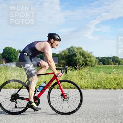 31.08.2025 - Elbe Triathlon Hamburg Michael Burmester http://msf.ph/oto/8688318 31.08.2025 08:56:12 Radfahren 171, 180 meine-sportfotos.de