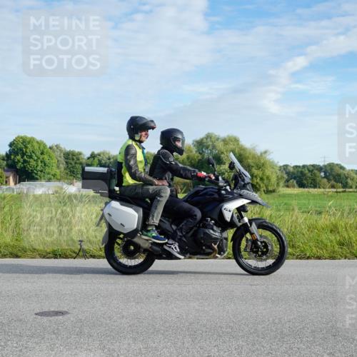 31.08.2025 - Elbe Triathlon Hamburg Michael Burmester http://msf.ph/oto/8688381 31.08.2025 08:57:46 Radfahren 266, 324 meine-sportfotos.de