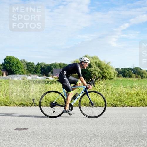 31.08.2025 - Elbe Triathlon Hamburg Michael Burmester http://msf.ph/oto/8688402 31.08.2025 08:58:15 Radfahren 212, 259, 291, 305, 347, 351, 366 meine-sportfotos.de