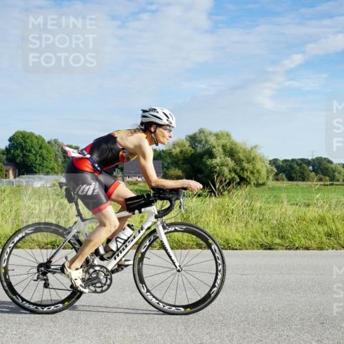 31.08.2025 - Elbe Triathlon Hamburg Michael Burmester http://msf.ph/oto/8688407 31.08.2025 08:58:21 Radfahren 212, 247, 259, 305, 385 meine-sportfotos.de