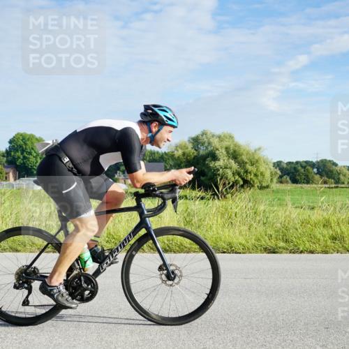 31.08.2025 - Elbe Triathlon Hamburg Michael Burmester http://msf.ph/oto/8688410 31.08.2025 08:58:24 Radfahren 247, 259, 268, 278, 385 meine-sportfotos.de