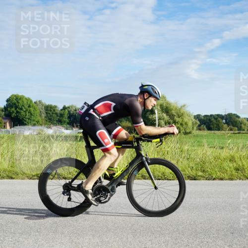 31.08.2025 - Elbe Triathlon Hamburg Michael Burmester http://msf.ph/oto/8688419 31.08.2025 08:58:32 Radfahren 206, 239, 268, 278, 341 meine-sportfotos.de