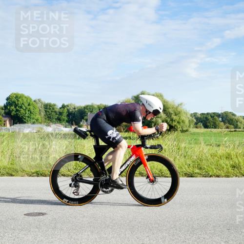 31.08.2025 - Elbe Triathlon Hamburg Michael Burmester http://msf.ph/oto/8688434 31.08.2025 08:58:55 Radfahren 179, 280, 308, 353, 360 meine-sportfotos.de