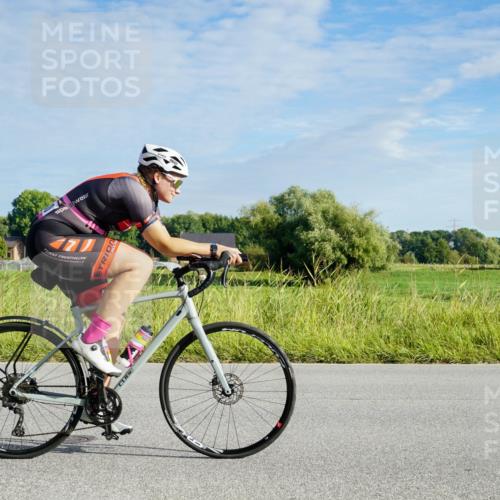 31.08.2025 - Elbe Triathlon Hamburg Michael Burmester http://msf.ph/oto/8688437 31.08.2025 08:58:56 Radfahren 179, 280, 308, 353 meine-sportfotos.de