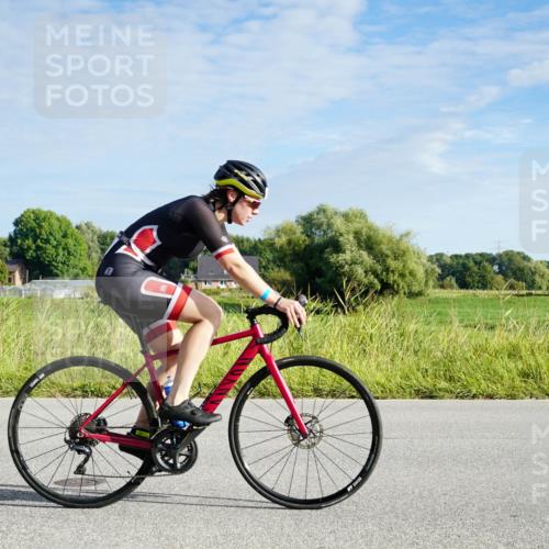31.08.2025 - Elbe Triathlon Hamburg Michael Burmester http://msf.ph/oto/8688443 31.08.2025 08:59:03 Radfahren 282, 299, 308, 353 meine-sportfotos.de
