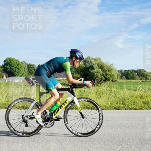 31.08.2025 - Elbe Triathlon Hamburg Michael Burmester http://msf.ph/oto/8688446 31.08.2025 08:59:08 Radfahren 258, 282 meine-sportfotos.de