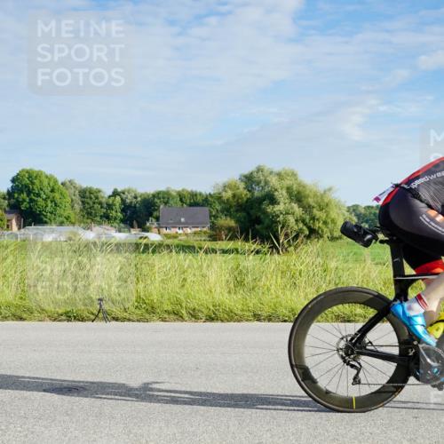 31.08.2025 - Elbe Triathlon Hamburg Michael Burmester http://msf.ph/oto/8688459 31.08.2025 08:59:21 Radfahren 174, 175, 216, 233 meine-sportfotos.de