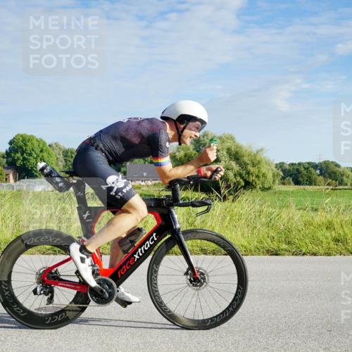 31.08.2025 - Elbe Triathlon Hamburg Michael Burmester http://msf.ph/oto/8688467 31.08.2025 08:59:35 Radfahren 168, 310 meine-sportfotos.de