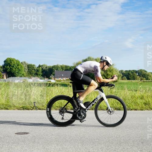 31.08.2025 - Elbe Triathlon Hamburg Michael Burmester http://msf.ph/oto/8688524 31.08.2025 09:01:45 Radfahren 173, 274, 330, 371, 551 meine-sportfotos.de