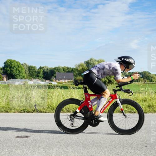 31.08.2025 - Elbe Triathlon Hamburg Michael Burmester http://msf.ph/oto/8688543 31.08.2025 09:02:17 Radfahren 333, 467, 554 meine-sportfotos.de