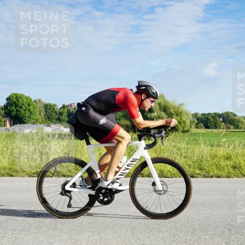31.08.2025 - Elbe Triathlon Hamburg Michael Burmester http://msf.ph/oto/8688548 31.08.2025 09:02:22 Radfahren 165, 170, 213, 333, 363, 455 meine-sportfotos.de