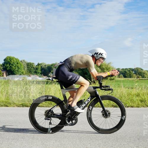 31.08.2025 - Elbe Triathlon Hamburg Michael Burmester http://msf.ph/oto/8688562 31.08.2025 09:02:32 Radfahren 184, 186, 205 meine-sportfotos.de