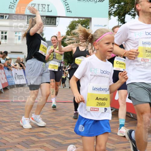 31.08.2025 - 21. Blankeneser Heldenlauf Strokosch-Dieckow http://msf.ph/oto/8688576 31.08.2025 10:34:42 Ziel 2110, 2244, 2021, 2424, 2668, 2669, 2667, 2298, 2438, 2439, 2349, 2441, 2442, 2350, 2090, 2083 meine-sportfotos.de