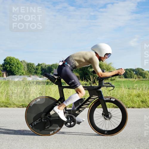 31.08.2025 - Elbe Triathlon Hamburg Michael Burmester http://msf.ph/oto/8688589 31.08.2025 09:03:53 Radfahren 200, 232, 238, 535 meine-sportfotos.de