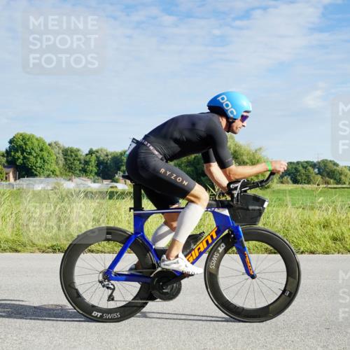31.08.2025 - Elbe Triathlon Hamburg Michael Burmester http://msf.ph/oto/8688590 31.08.2025 09:03:54 Radfahren 200, 232, 238, 535 meine-sportfotos.de