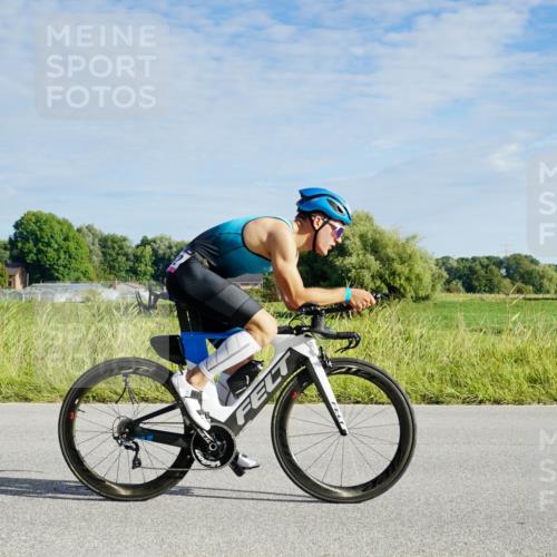 31.08.2025 - Elbe Triathlon Hamburg Michael Burmester http://msf.ph/oto/8688597 31.08.2025 09:04:22 Radfahren 250, 382 meine-sportfotos.de