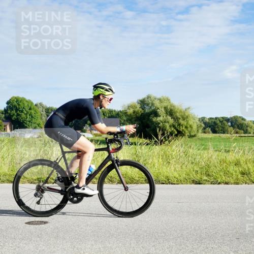 31.08.2025 - Elbe Triathlon Hamburg Michael Burmester http://msf.ph/oto/8688599 31.08.2025 09:04:25 Radfahren 244, 250, 382 meine-sportfotos.de