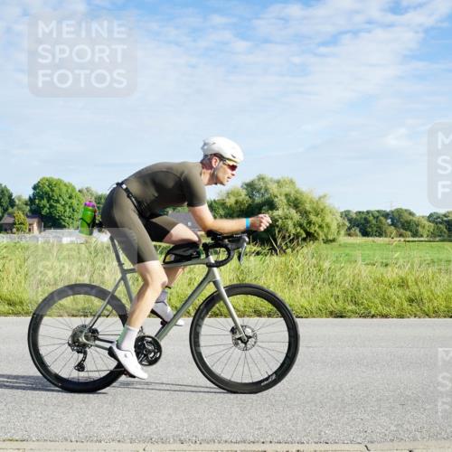 31.08.2025 - Elbe Triathlon Hamburg Michael Burmester http://msf.ph/oto/8688620 31.08.2025 09:05:01 Radfahren 319, 332, 539 meine-sportfotos.de