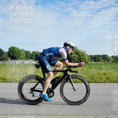 31.08.2025 - Elbe Triathlon Hamburg Michael Burmester http://msf.ph/oto/8688673 31.08.2025 09:07:12 Radfahren 242, 283, 300, 304, 314, 340, 342, 441 meine-sportfotos.de