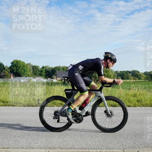 31.08.2025 - Elbe Triathlon Hamburg Michael Burmester http://msf.ph/oto/8688687 31.08.2025 09:07:35 Radfahren 231, 254, 276, 468 meine-sportfotos.de
