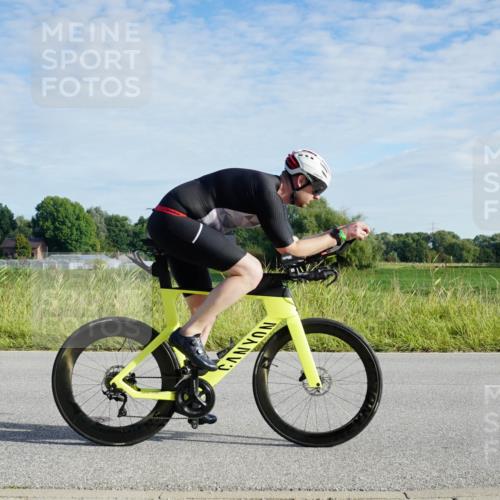 31.08.2025 - Elbe Triathlon Hamburg Michael Burmester http://msf.ph/oto/8688714 31.08.2025 09:07:57 Radfahren 182, 229, 257, 344, 375, 479, 492, 532, 545 meine-sportfotos.de