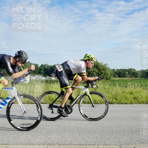 31.08.2025 - Elbe Triathlon Hamburg Michael Burmester http://msf.ph/oto/8688719 31.08.2025 09:08:00 Radfahren 182, 229, 344, 532, 540, 545 meine-sportfotos.de
